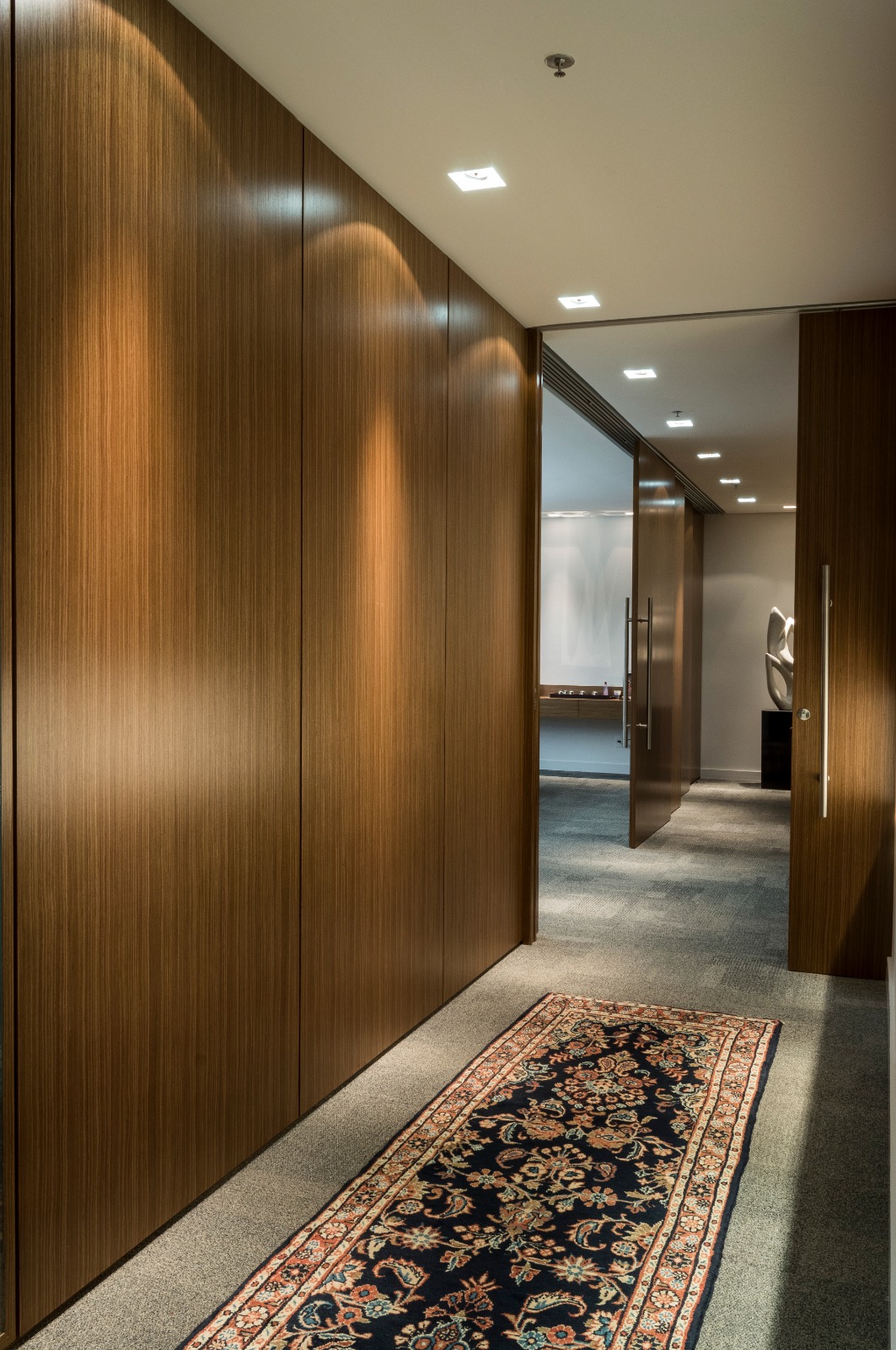 Divisória de Alto Padrão BH, Divisória Corporativa BH, Divisória Vidro Duplo BH, Divisória com Persiana BH, Divisória Acústica BH, Layout Corporativo BH, Ambientes Corporativos BH, Design de Interiores Corporativo BH, Arquitetura Corporativa BH, Espaço Corporativo Sofisticado BH, Divisória de Luxo BH, Divisória com Estrutura Metálica BH, Mobiliário de Alto Padrão BH, Divisória para Escritório Moderno BH, Ambiente de Trabalho Produtivo BH,