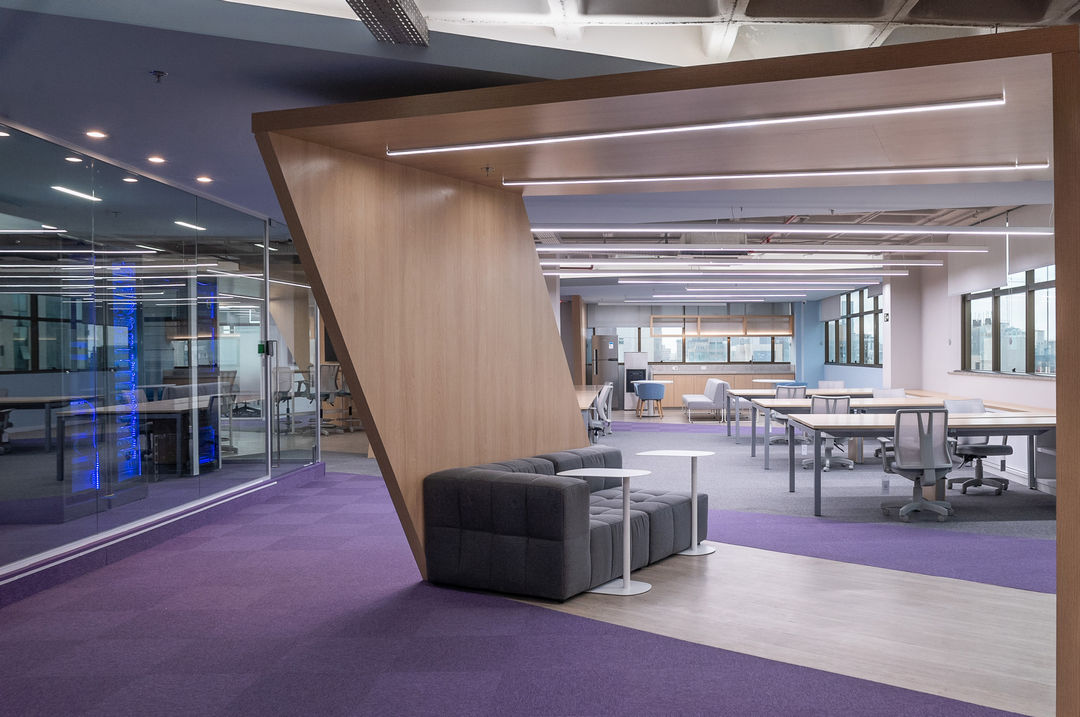 Mobiliário Corporativo BH, Mobiliário Corporativo Alto Padrão BH, Cadeiras Ergonômicas BH, Mesa de Escritório BH, Sofá Modular BH, Divisória Piso Teto BH, Divisória em Vidro BH, Escritório Moderno BH, Design Corporativo BH, Layout Corporativo BH, Espaço Colaborativo BH, Mobiliário Funcional BH, Cadeiras Corporativas BH, Estações de Trabalho BH, Piso Elevado BH, Caixa de Tomada BH, Mobiliário de Recepção BH, Ambientes Corporativos BH, Ergonomia no Trabalho BH, Interiores Corporativos, Interiores Corporativos BH, Interiores Corporativos MG,