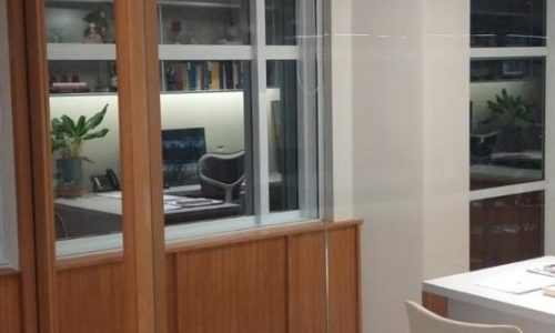 Divisórias Corporativas BH, Divisória Piso-Teto BH, Divisória com Lã de Rocha BH, Divisória com Persiana BH, Divisória de Vidro BH, Divisória com Estrutura de Alumínio BH, Ambientes Corporativos BH, Layout Corporativo BH, Remanejamento de Layout BH, Acústica Corporativa BH, Mobiliário Corporativo BH, Escritório Moderno BH, Soluções Corporativas BH, Interiores Corporativos BH, Projeto Corporativo BH, Layout Corporativo BH, Design de Interiores Corporativo BH, Ambiente de Trabalho Produtivo BH, Ergonomia no Escritório BH, Mobiliário para Salas de Reunião BH, Divisórias Acústicas BH, Divisória vidros duplos com Persianas BH, Infraestrutura Corporativa BH,

