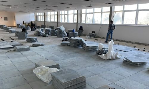 piso elevado corporativo, piso elevado para escritório, infraestrutura de cabeamento, cabeamento estruturado, piso elevado vantagens, arquitetura corporativa, piso técnico elevado, caixas de tomadas piso elevado, readequação de ambientes corporativos, soluções integradas corporativas, piso elevado para data center, climatização piso elevado, layout flexível escritório, manutenção cabeamento, Interiores Soluções Corporativas, Interiores Corporativos, Interiores Corporativos BH, Interiores Corporativos MG, Interiores Corporativos Divinópolis, Interiores Corporativos Varginha, Interiores Corporativos Uberlândia, Interiores Corporativos Itaúna, Interiores Corporativos Oliveira, Interiores Corporativos Formiga, Interiores Corporativos Manhuaçu, Interiores Corporativos Uberaba, Interiores Corporativos Contagem, Interiores Corporativos Nova Lima, Interiores Corporativos Betim, Interiores Corporativos Montes Claros, Interiores Corporativos Claudio, Interiores Corporativos Sete Lagoas, Interiores Corporativos Araxa, Interiores Corporativos Governador Valadares, Interiores Corporativos Pouso Alegre, Interiores Corporativos Juiz de Fora,